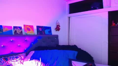 I am Valentinn online show from 19, 4, 2026