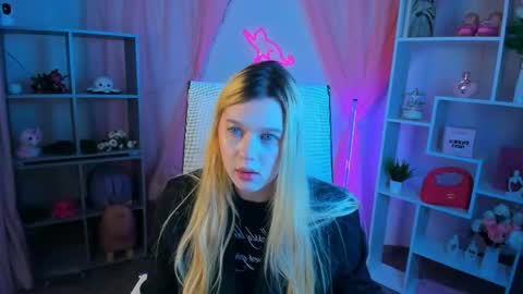 Snapshot of celestinemauriac chatting on 10, 5, 2026 your cute kitty online show from 10, 5, 2026