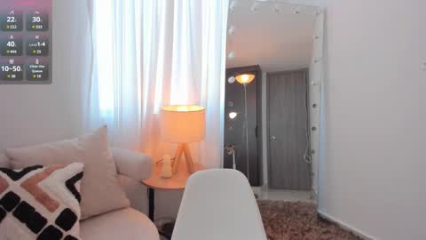 Ari online show from 1, 2, 2025