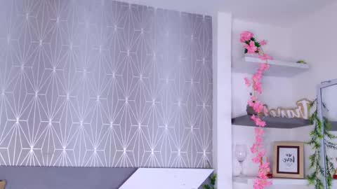 Snapshot of celine_lee chatting on 13, 10, 2025 Celine online show from 13, 10, 2025