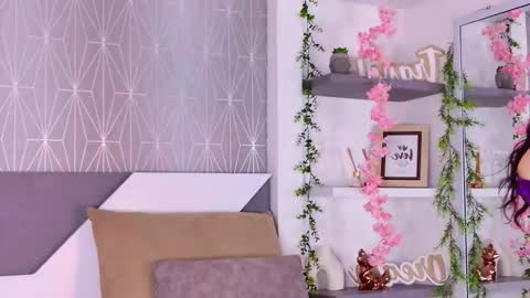 Snapshot of celine_lee chatting on 5, 11, 2025 Celine online show from 5, 11, 2025