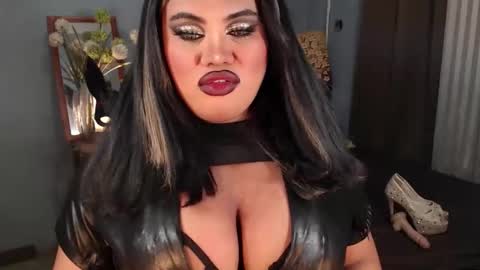 cellinekittcumerr online show from 9, 10, 2025