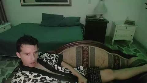 Snapshot of centurionjohnny chatting on 4, 12, 2024 centurionjohnny online show from 4, 12, 2024