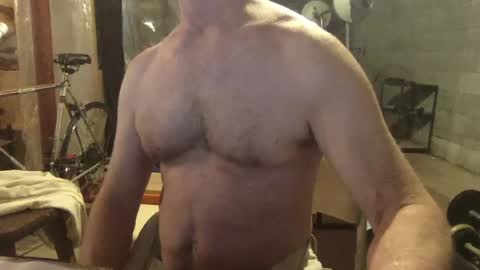 Snapshot of cfnmworkout1 chatting on 26, 5, 2026 cfnmworkout1 online show from 26, 5, 2026