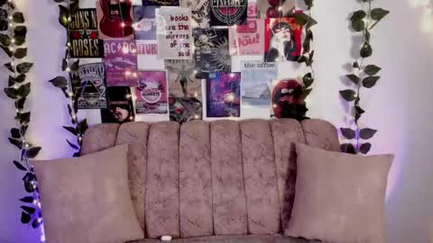 Snapshot of chaarlotte_1 chatting on 30, 4, 2026 charlotte online show from 30, 4, 2026