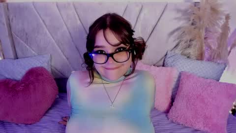 Snapshot of chaarlotte_1 chatting on 26, 5, 2026 charlotte online show from 26, 5, 2026
