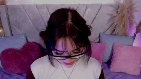 Snapshot of chaarlotte_1 chatting on 31, 5, 2026 charlotte online show from 31, 5, 2026
