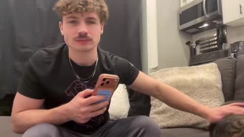 Snapshot of chadtitan chatting on 17, 4, 2026 ChadTitan online show from 17, 4, 2026