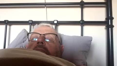 Snapshot of challe53 chatting on 4, 4, 2026 challe online show from 4, 4, 2026