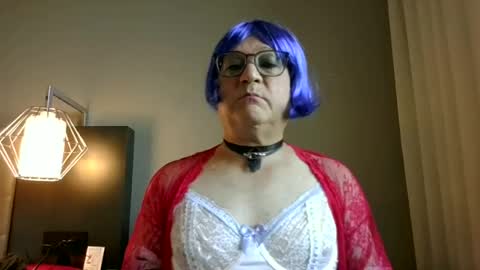 Snapshot of champagne4mist chatting on 19, 6, 2026 champagne online show from 19, 6, 2026