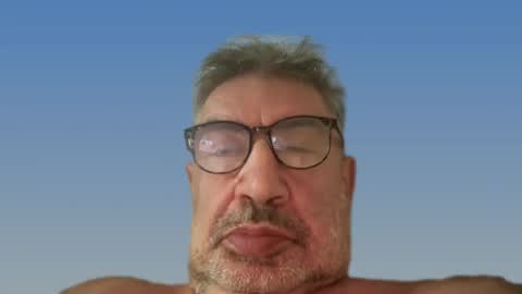 Snapshot of champsex305610 chatting on 12, 6, 2026 champsex305610 online show from 12, 6, 2026