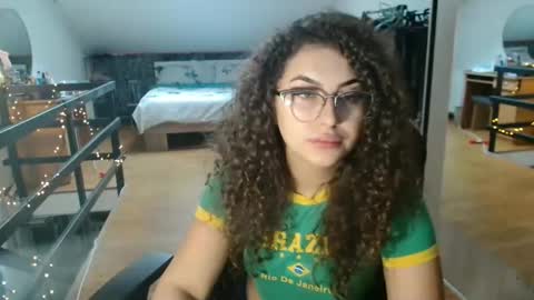 Stephanieblisss online show from 12, 1, 2026