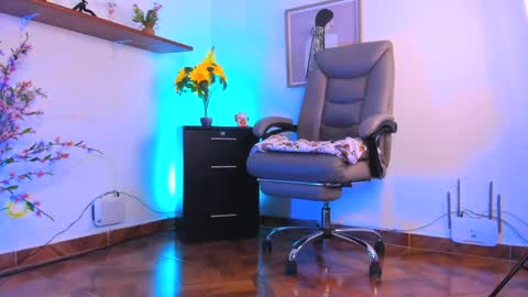 Snapshot of chanell_taylor_ chatting on 15, 5, 2026 chanell online show from 15, 5, 2026