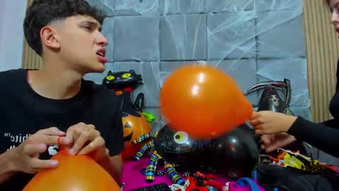 Chanellandmax online show from 22, 10, 2025