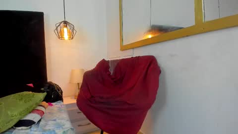 chanellejohnson_ online show from 16, 2, 2025