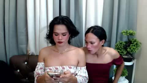 Snapshot of channel_maxine chatting on 7, 6, 2026 Rosette online show from 7, 6, 2026