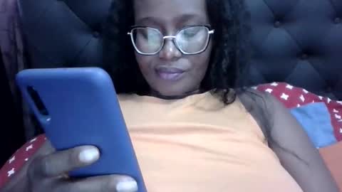 Snapshot of chantal99 chatting on 31, 3, 2026 chantal99 online show from 31, 3, 2026