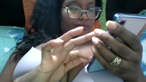 Snapshot of chantal99 chatting on 16, 5, 2026 chantal99 online show from 16, 5, 2026