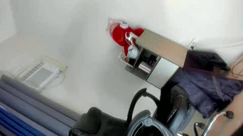 Snapshot of chantal_fuck chatting on 22, 10, 2025 chantal_fuck online show from 22, 10, 2025