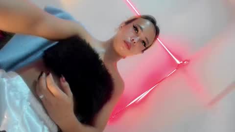 Snapshot of chantal_fuck chatting on 14, 5, 2026 chantal_fuck online show from 14, 5, 2026