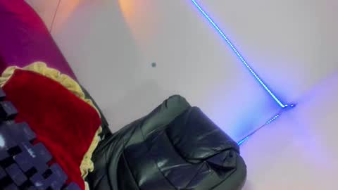 Snapshot of chantal_fuck chatting on 15, 5, 2026 chantal_fuck online show from 15, 5, 2026