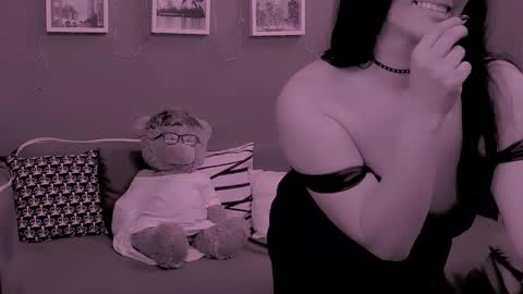 The Queen online show from 1, 3, 2026