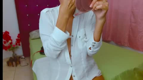chantal sweety  and horny latina for u online show from 25, 1, 2025