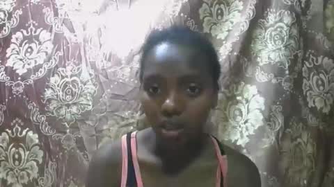 chanteuse655720 online show from 16, 4, 2026