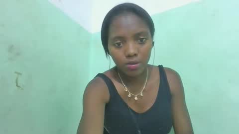 Snapshot of chanteuse655720 chatting on 19, 5, 2026 chanteuse655720 online show from 19, 5, 2026