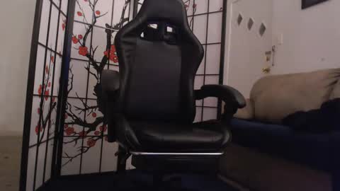 Snapshot of chariotmay chatting on 20, 12, 2025 Chariot May online show from 20, 12, 2025