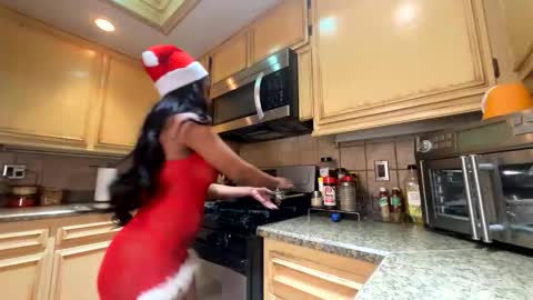 charismasweets online show from 18, 12, 2025