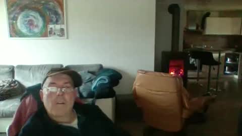 Snapshot of charles6064 chatting on 2, 12, 2024 charles6064 online show from 2, 12, 2024