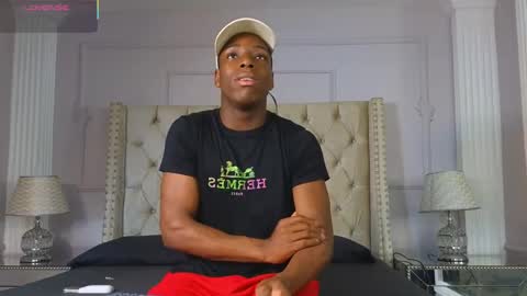 Snapshot of charlesbrown_ chatting on 1, 5, 2026 charlesbrown_ online show from 1, 5, 2026