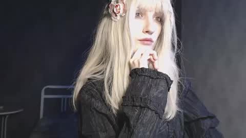 Charlie online show from 7, 4, 2026