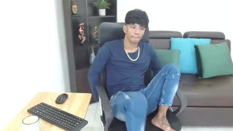 Snapshot of charlie_oconnor chatting on 14, 1, 2025 Charlie oconnor online show from 14, 1, 2025