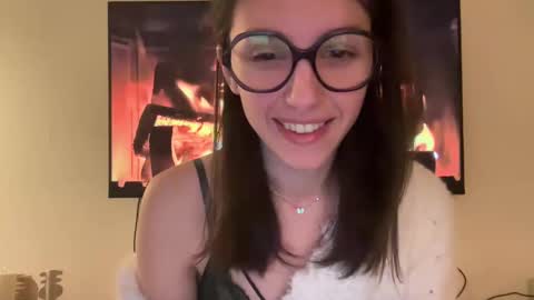 Snapshot of charlieangella chatting on 12, 2, 2025 Charlie online show from 12, 2, 2025