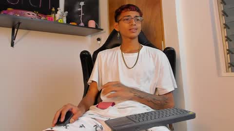 Snapshot of charlieerusso chatting on 28, 12, 2024 Charles Russo online show from 28, 12, 2024