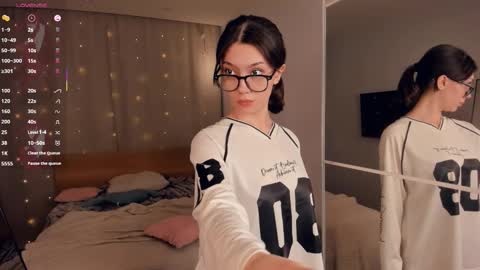 Yumi online show from 2, 3, 2026