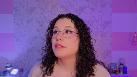 You honey online show from 8, 4, 2026