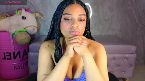 Snapshot of charlote_fun_a chatting on 17, 4, 2026 Charlote online show from 17, 4, 2026