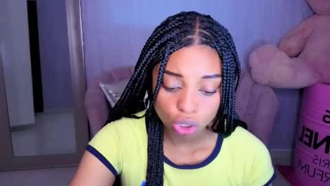 Snapshot of charlote_fun_a chatting on 9, 5, 2026 Charlote online show from 9, 5, 2026