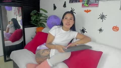 charlote_ross online show from 22, 10, 2025