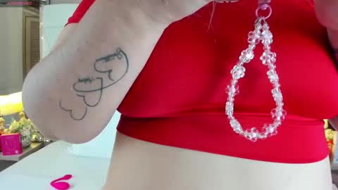 Charlotte online show from 14, 10, 2025