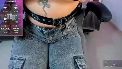 Snapshot of charlotte__benett chatting on 14, 6, 2026 Charlotte online show from 14, 6, 2026
