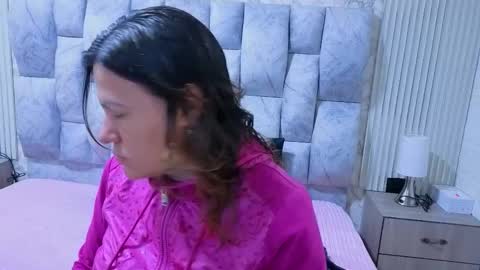 charlotte online show from 6, 11, 2025