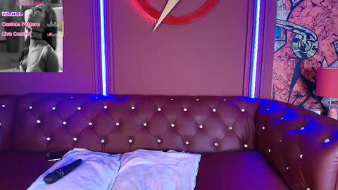 Snapshot of charlotte_brown_1 chatting on 6, 2, 2026 CHARLOTTE BROWN online show from 6, 2, 2026