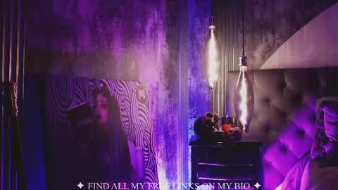 Charlotte online show from 10, 4, 2026