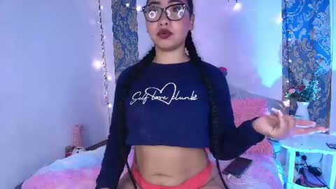 Snapshot of charlotte_princess_1 chatting on 6, 7, 2026 charlotte_princess_1 online show from 6, 7, 2026