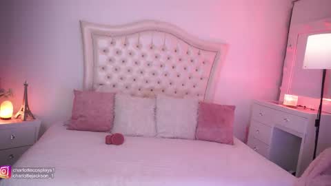 Snapshot of charlottejackson chatting on 4, 3, 2025 ill be online tomorrow December 1st online show from 4, 3, 2025