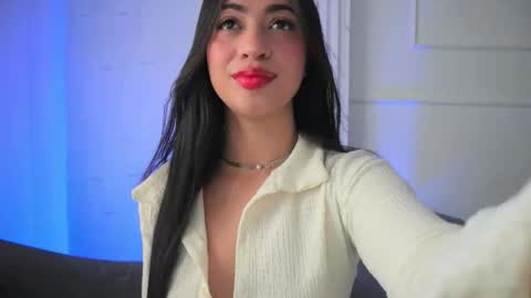 Snapshot of charlotterusso chatting on 20, 11, 2025 Lauren Rus online show from 20, 11, 2025